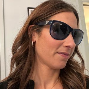 Chanel 5182 1218/4C Sunglasses Polished Dark Blue / Resin CC Logo